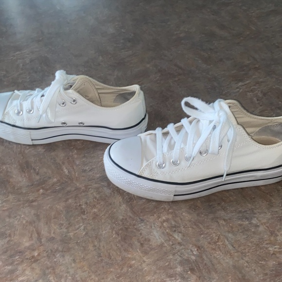 Platform Sneakers - Picture 4 of 10